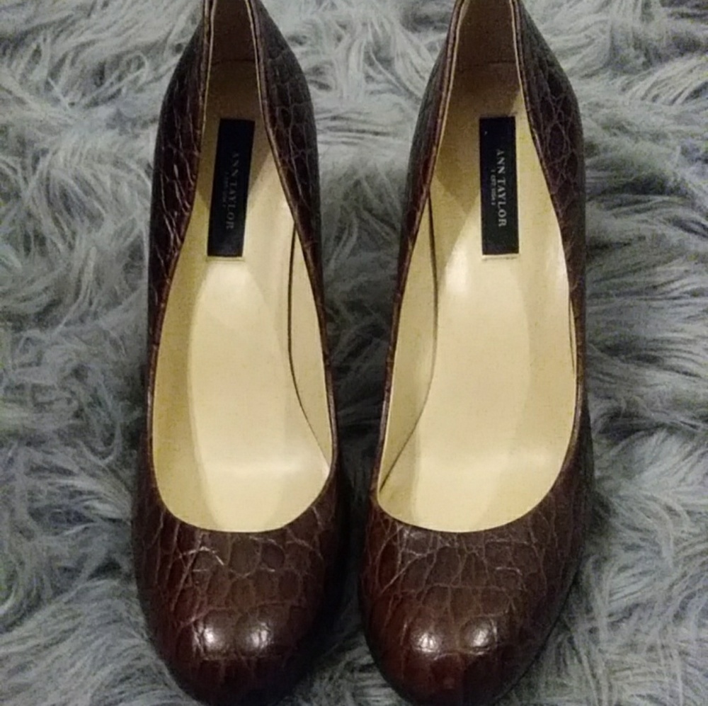 Ann Taylor Heels